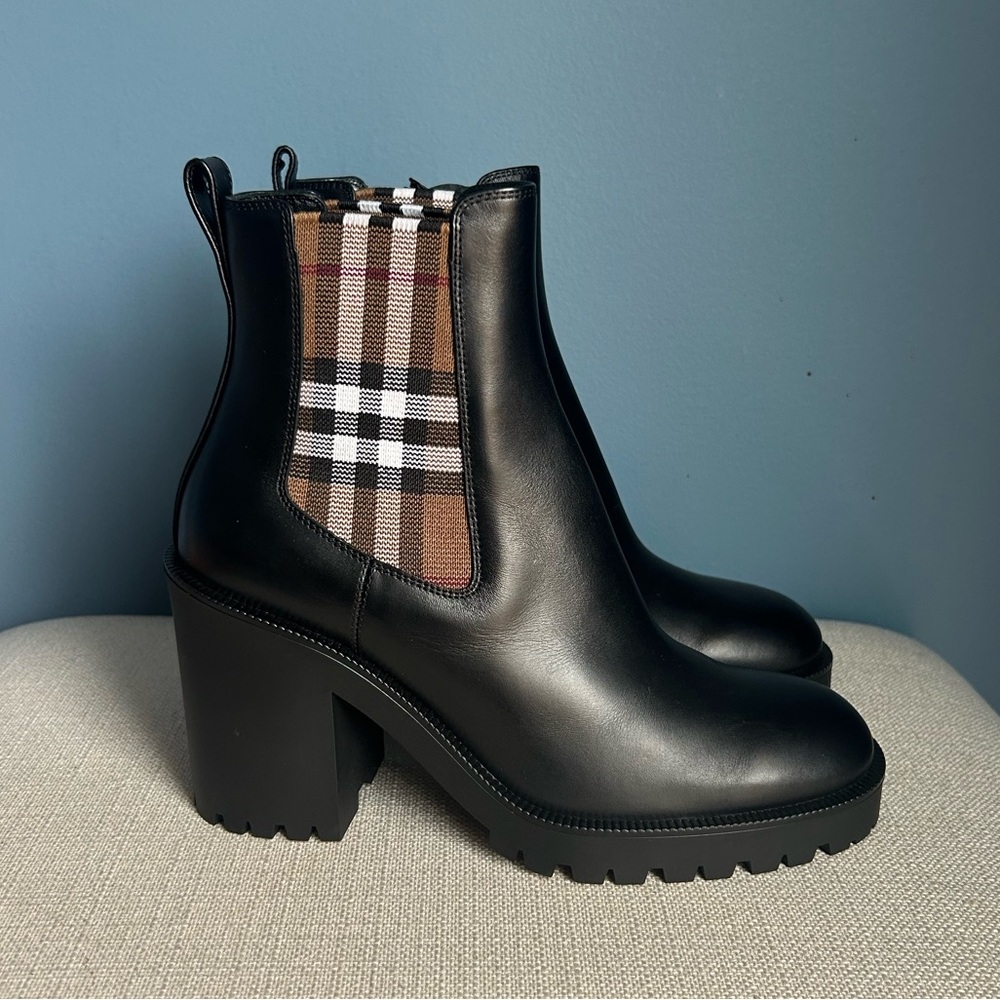 Burberry Check Panel Black Leather Ankle Boots - Picture 5 of 11